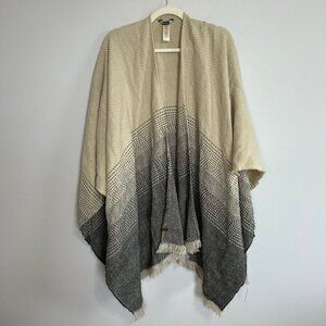 Roots Canada Women’s Poncho Shawl Wrap Ivory Gray Beige Blanket One Size